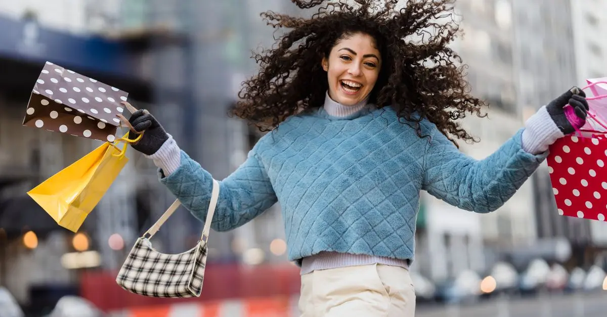 Las Mejores Estrategias para Ahorrar en Rebajas de Moda