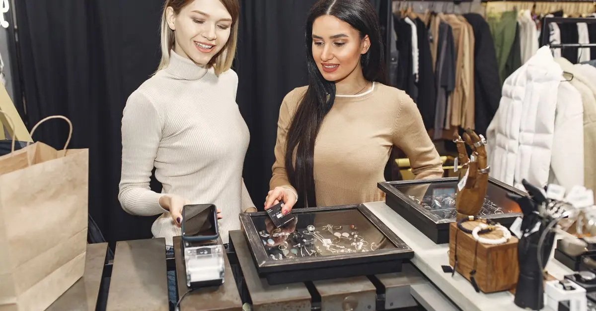 Factores a Considerar al Comprar Electrónica en Rebajas